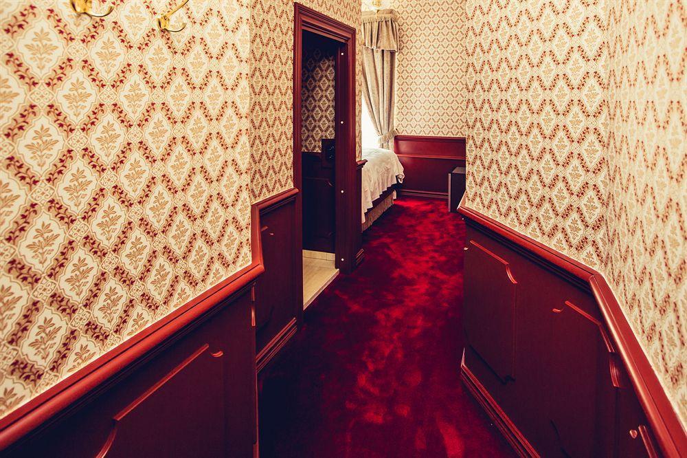 Hotell Robinson 2*